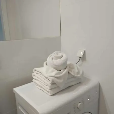 아파트 4 Seasons- Basen Wewnetrzny,jacuzzi,sauna,silownia I Kulkoland W Cenie!!! *