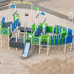 4 Seasons- Basen Wewnetrzny,jacuzzi,sauna,silownia I Kulkoland W Cenie!!! Apartment Kolberg