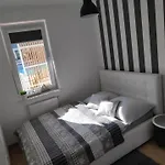 Apartment 4 Seasons- Basen Wewnetrzny,jacuzzi,sauna,silownia I Kulkoland W Cenie!!!