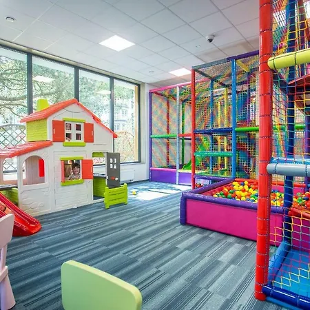 4 Seasons- Basen Wewnetrzny,jacuzzi,sauna,silownia I Kulkoland W Cenie!!! 公寓