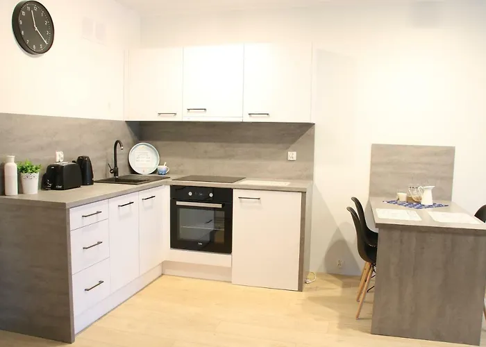 4 Seasons- Basen Wewnetrzny,jacuzzi,sauna,silownia I Kulkoland W Cenie!!! Апартаменты *