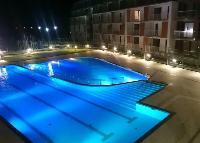 4 Seasons- Basen Wewnetrzny,jacuzzi,sauna,silownia I Kulkoland W Cenie!!! Апартаменты Колобжег